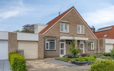 Tussenwoning te koop: Windmolenstraat 125, 't Hout-Centrum Helmond