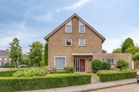 Hoekwoning te koop: Wingerdstraat 42, Salderes Best