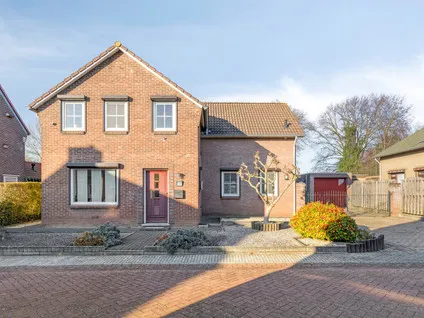 Vrijstaande woning te koop: Winkelweg 12, Posterholt