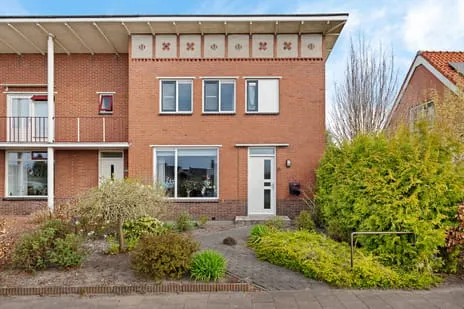 Hoekwoning te koop: Winschoterdiep 41, Zuidbroek