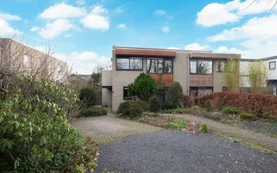 Twee-onder-één-kap te koop: Winterdijk 28B, Waalwijk