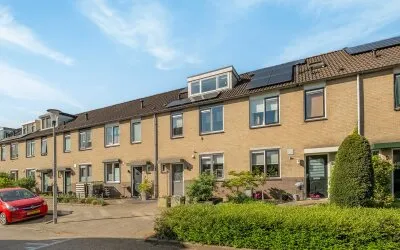 Tussenwoning te koop: Winterkoning 36, Oud-Beijerland Zoomwijck Oud-Beijerland