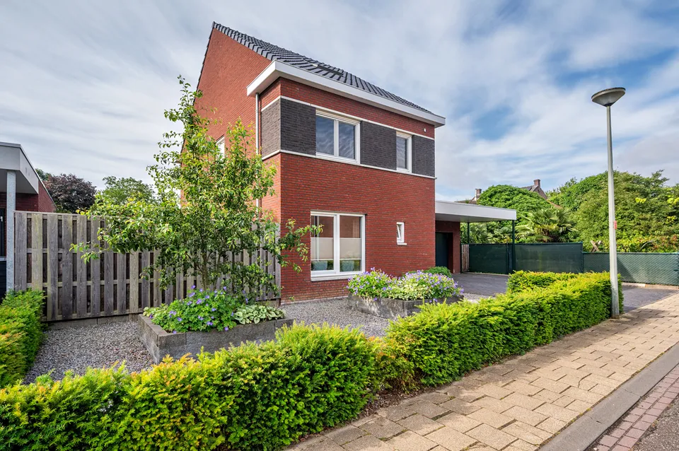 Vrijstaande woning te koop: Winterstraat 2D, Neer