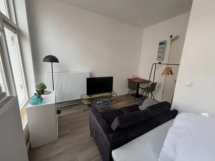 Huurwoning: Wipstraat 1 in Groningen - €1.000 per maand - 200m²