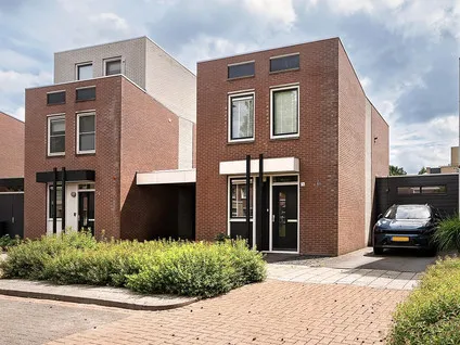 Tussenwoning te koop: Wislaan 76, Hoenderbos-Velmolen Uden
