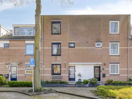 Tussenwoning te koop: Wit-Geellaan 64, Zoetermeer