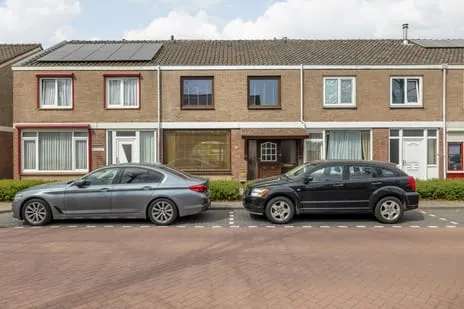 Tussenwoning te koop: Withofstraat 17, Etten-Leur