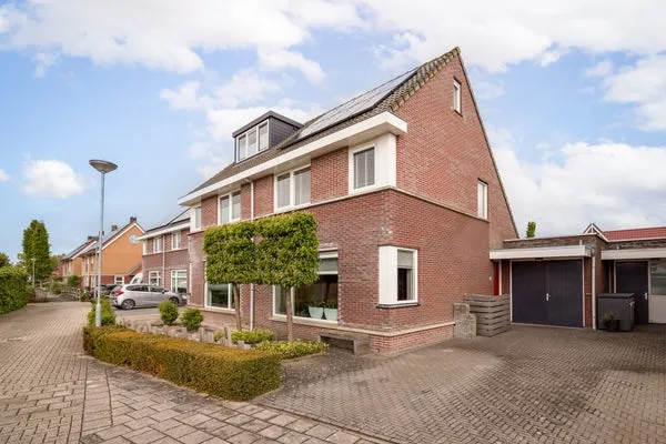 Tussenwoning te koop: Witte Dam 65, Westwoud Westwoud