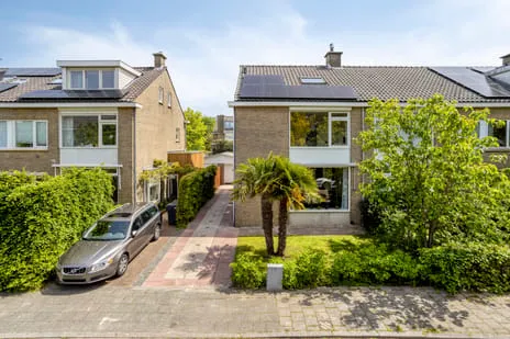 Hoekwoning te koop: Witte de Withlaan 14, Zeeheldenbuurt Oegstgeest