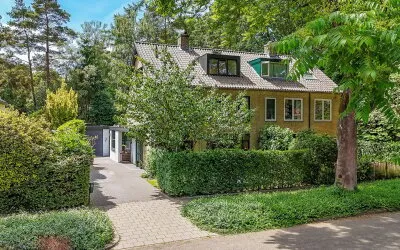 Twee-onder-één-kap te koop: Witte de Withlaan 9, Doorn-Noordwest Doorn