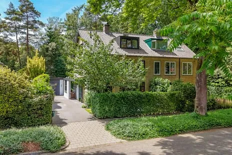 Twee-onder-één-kap te koop: Witte de Withlaan 9, Doorn-Noordwest Doorn