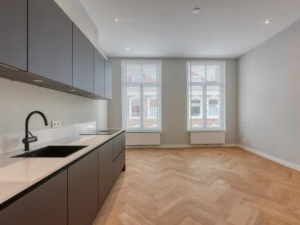 Appartement te huur: Witte de Withstraat 12A, Zeeheldenkwartier 'S-Gravenhage