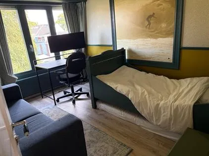 Room for rent: Witte Rozenstraat, Vreewijk Leiden