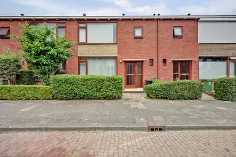 Tussenwoning te koop: Witte van Haemstedestraat 19, Wetering Vlaardingen
