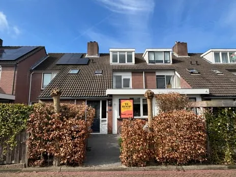 Tussenwoning te koop: Witte de Withlaan 25, Meerwijk Bennebroek