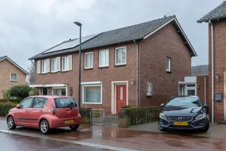 Twee-onder-één-kap te koop: Wittemerweg 13, Eys-Overeys Eys