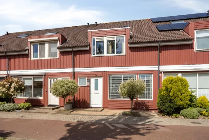 Tussenwoning te koop: Wittenstein 246, Wittenstein en omgeving Dordrecht