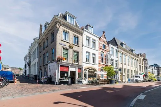 Studio te koop: Wittevrouwenstraat 8L, Breedstraat en Plompetorengracht en omgeving Utrecht