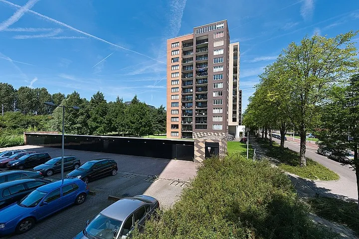 Appartement te huur: Wittgensteinlaan 93, Koningin Wilhelminaplein Amsterdam