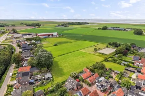 Vrijstaande woning te koop: Wjuk 13, Ternaard Ternaard