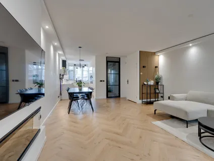 Tussenwoning te koop: Wodanstraat 16, Almere
