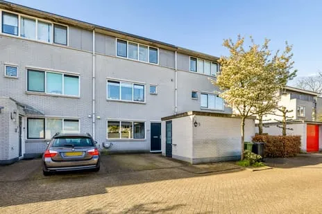 Tussenwoning te koop: Woelmuisakker 5, Akkers Houten