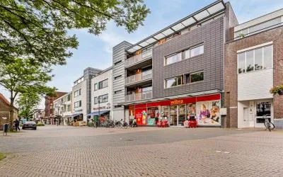 Appartement te huur: Woenselse Markt 32F, Hemelrijken Eindhoven