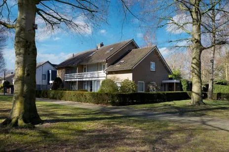 Hoekwoning te koop: Woeringenlaan 23, Meerdijk Waalwijk
