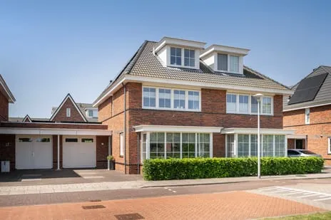 Tussenwoning te koop: Woestijnzand 9, Woerdblok Naaldwijk