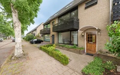 Tussenwoning te koop: Woldberglaan 14, Woenselse Heide Eindhoven