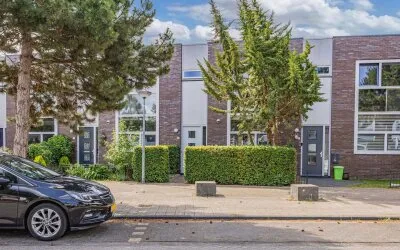 Tussenwoning te koop: Woldplantsoen 8, Wold Lelystad