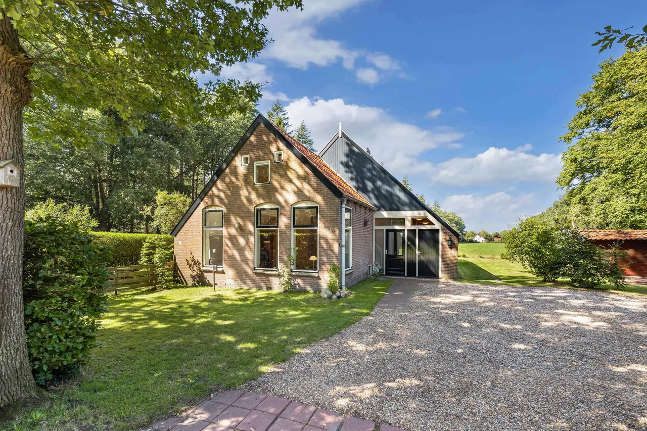 Vrijstaande woning te koop: Woldweg 2, De Pol
