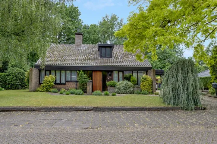 Vrijstaande woning te koop: Wolferlanden 36, Stroinkslanden Noord-Oost Enschede