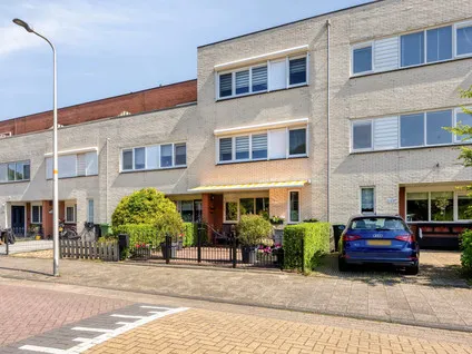 Tussenwoning te koop: Wolga 167, Esse Laag Nieuwerkerk A/D Ijssel