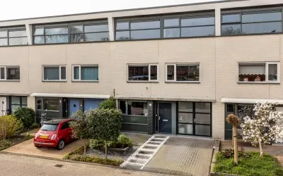 Tussenwoning te koop: Wolga 27, Esse Laag Nieuwerkerk Aan Den Ijssel