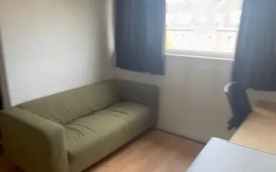 Appartement te huur: Wolphaertsbocht 249C, Carnisse Rotterdam