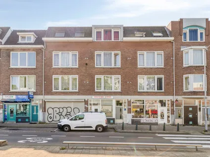 Appartement te koop: Wolphaertsbocht 453A, Tarwewijk Rotterdam