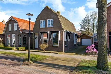 Vrijstaande woning te koop: Wolvegasterweg 9, Oudeschoot Oudeschoot