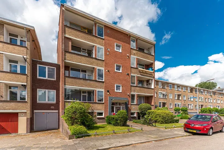 Appartement te koop: Wolvenlaan 243, Zeverijn Hilversum