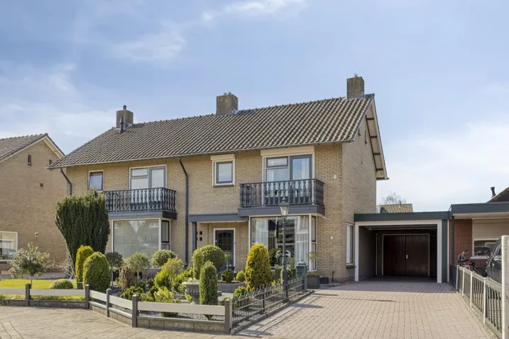 Tussenwoning te koop: Woolderweg 60, 't Wensink Zuid Borne