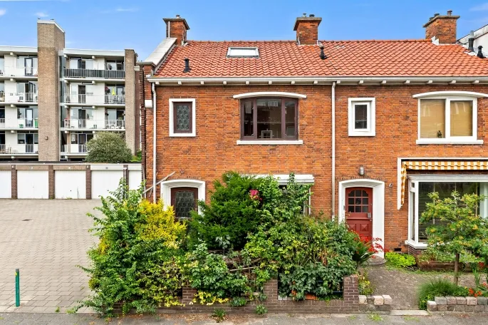 Hoekwoning te koop: Wormerveerstraat 13, Leyenburg 'S-Gravenhage