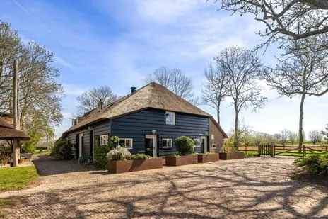 Vrijstaande woning te koop: Wouddijk 12, Verspreide huizen Zwartewaal
