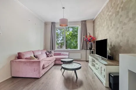 Apartment for sale: Woudenbergstraat 83, Leyenburg 'S-Gravenhage