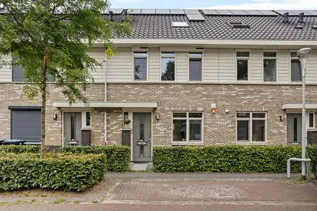 Tussenwoning te koop: Woudlaar 53, De Laren Noord Almere