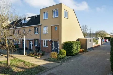 Hoekwoning te koop: Woudrichemstraat 141, Arnhem