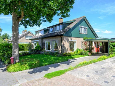 Tussenwoning te koop: Woudrustlaan 33, Hensbroek