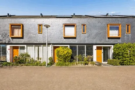 Tussenwoning te koop: Woudsenderraklaan 260, Langerak Utrecht