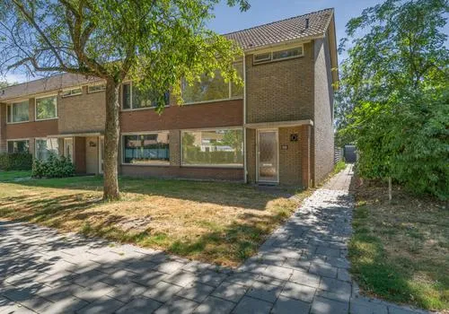 Hoekwoning te koop: Wouter Berthoutlaan 66, Baai 4 Etten-Leur