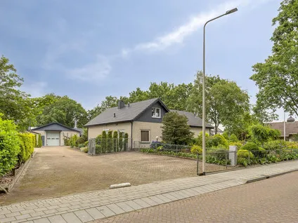 Vrijstaande woning te koop: Wouwseweg 23, De Schans en Oude Molen Halsteren