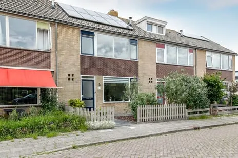 Tussenwoning te koop: Wulpenlaan 14, Oude Gouw Enkhuizen